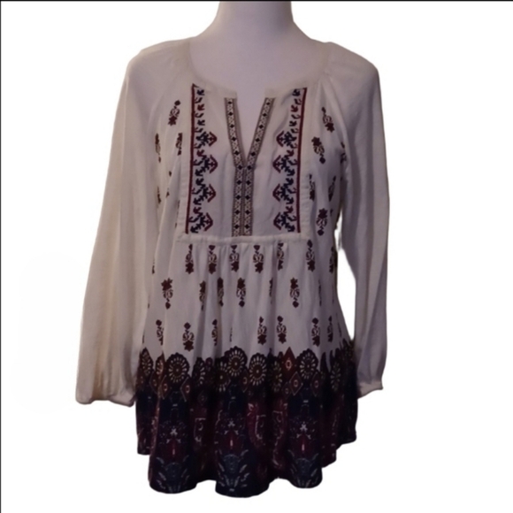 💙🌺Vintage America White Embellished Blouse with 3/4 Sleeves - Picture 11 of 12
